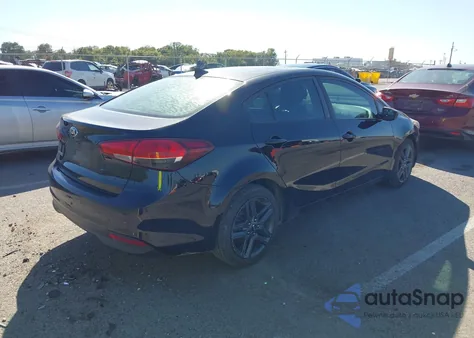 2017 Kia Forte Lx из США, поврежденный, VIN 3KPFK4A75HE072855